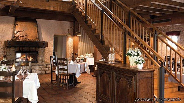 Victor'S Residenz-Hotel Schloss Berg Nennig Zařízení fotografie Restaurant Au Vieux Fournil