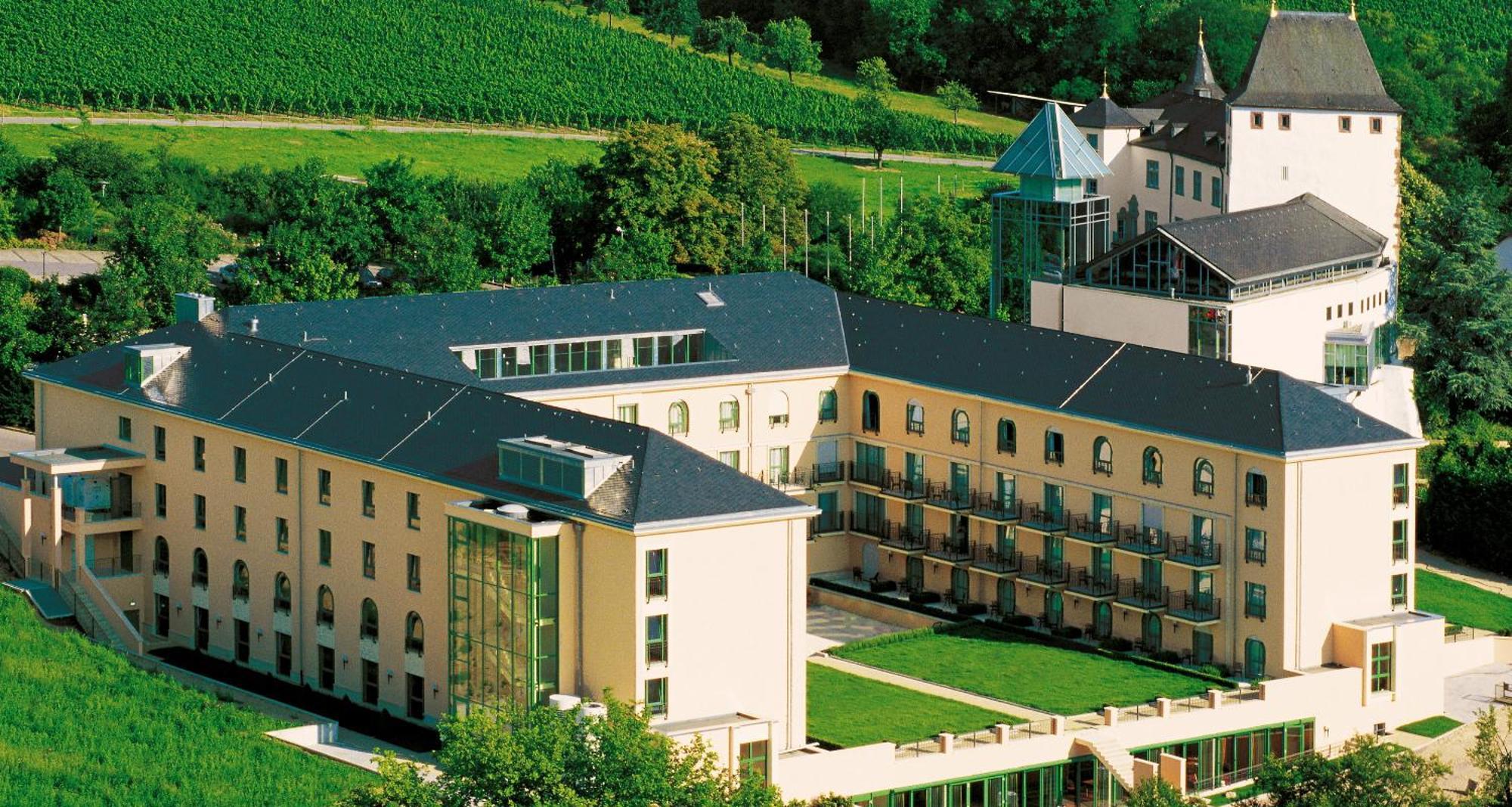 Victor'S Residenz-Hotel Schloss Berg Nennig Exteriér fotografie The University of Luxembourg